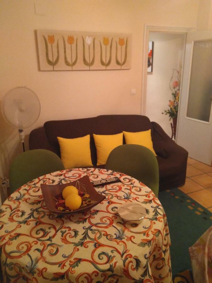 גרנדה Calle Frailes Apartamento מראה חיצוני תמונה